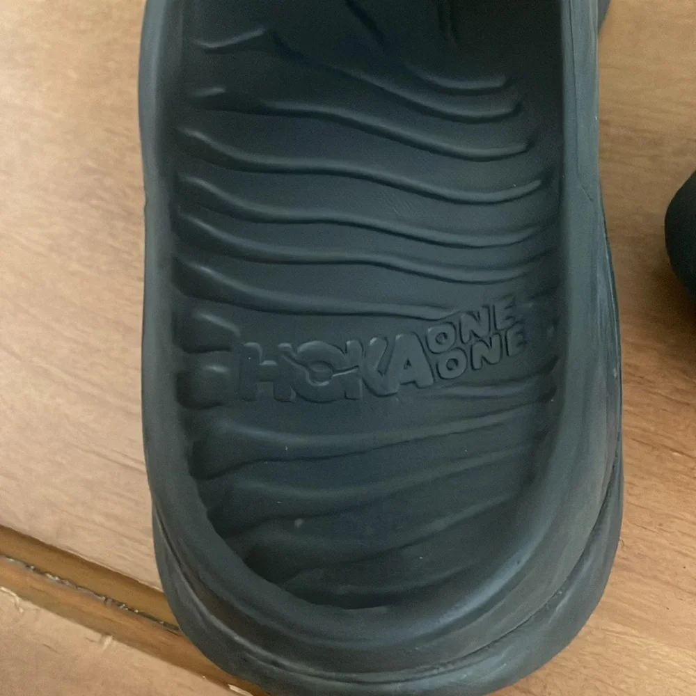 Hoka One One Slider Sandals Size 11